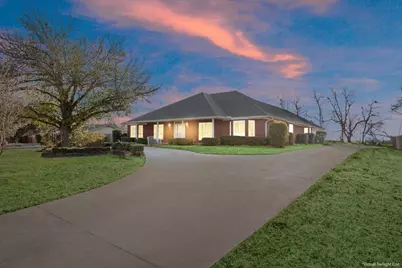 804 Mesquite Lane, Mexia, TX 76667 - Photo 1