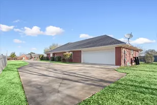 804 Mesquite Ln, Mexia, TX 76667 - Photo 40