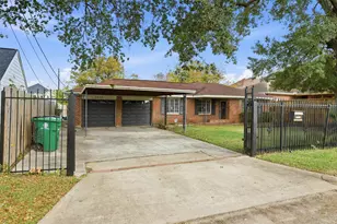3917 Anita St, Houston, TX 77004 - Photo 2