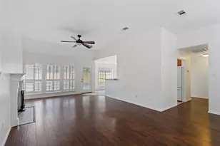 4401 Brompton Ln, Bryan, TX 77802 - Photo 6