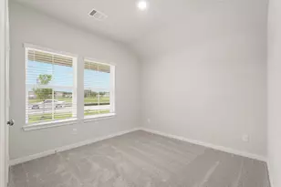2512 Old Glory Ln, Bay City, TX 77414 - Photo 4