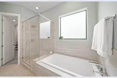 5703 Larkin Street #C, Houston, TX 77007 - Photo 30