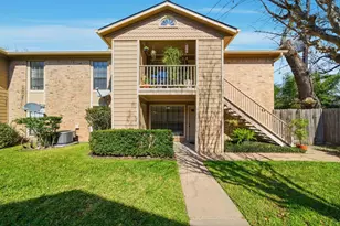 1311 Antoine Dr, Houston, TX 77055 - Photo 1