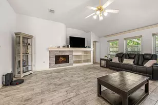 6115 Caroline Green Ct, Spring, TX 77373 - Photo 6