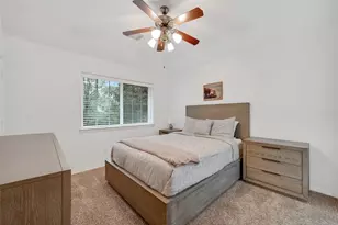 66 S Longsford Cir, The Woodlands, TX 77382 - Photo 38