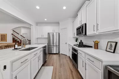 66 S Longsford Circle, The Woodlands, TX 77382 - Photo 24