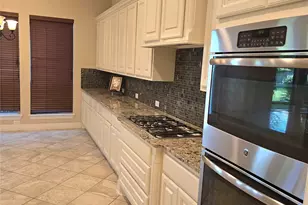 10 Val Delsa Ct, Missouri City, TX 77459 - Photo 6