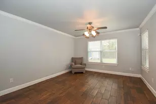 1506 Amundsen St, Houston, TX 77009 - Photo 10