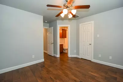 1506 Amundsen Street, Houston, TX 77009 - Photo 16