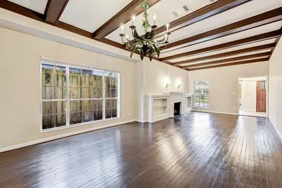 909 Bomar Street, Houston, TX 77006 - Photo 6