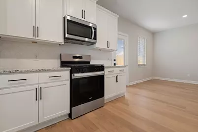 21530 Bluebonnet Bay Drive, Magnolia, TX 77354 - Photo 4