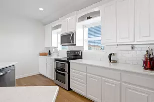 747 Waypoint Dr, Palacios, TX 77465 - Photo 18