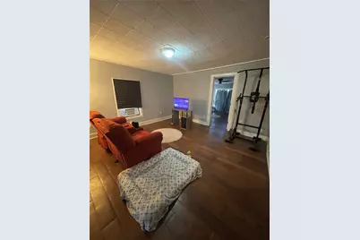 105 N Carver Street, Edna, TX 77957 - Photo 6