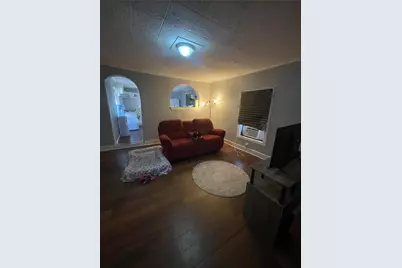 105 N Carver Street, Edna, TX 77957 - Photo 4