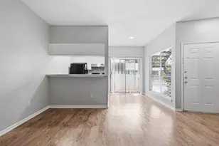 3754 Tanglewilde St, Houston, TX 77063 - Photo 4
