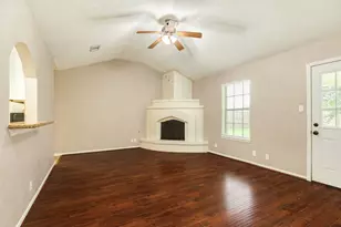 129 La Laja Dr, Angleton, TX 77515 - Photo 16