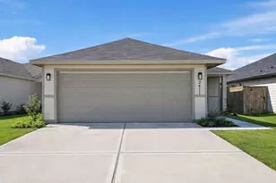 24114 Chirp St, Splendora, TX 77372 - Photo 2