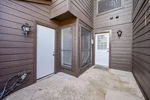 2601 S Braeswood Blvd, Houston, TX 77025 - Photo 18