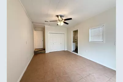 8 Piney Way, Angleton, TX 77515 - Photo 16