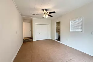 8 Piney Way, Angleton, TX 77515 - Photo 16