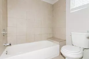 11334 Carla St, Houston, TX 77076 - Photo 16