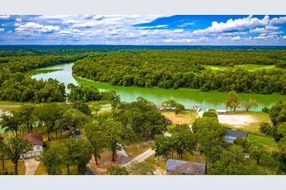 361 S Lakeside Drive, Huntsville, TX 77320 - Photo 30