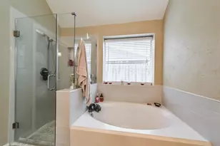 9926 Elm Meadow Trail, Houston, TX 77064 - Photo 18