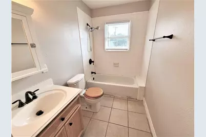 5009 N Main Street, Houston, TX 77009 - Photo 8