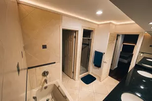 3350 McCue Rd, Houston, TX 77056 - Photo 8