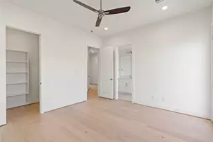 8720 Aquino Ln, Houston, TX 77055 - Photo 36