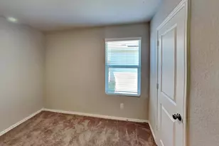 4210 Southton Lk, San Antonio, TX 78223 - Photo 12