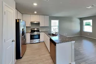 4210 Southton Lk, San Antonio, TX 78223 - Photo 4