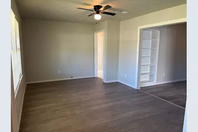 2005 Glasshouse Street, Beaumont, TX 77703 - Photo 4