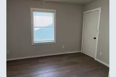 2005 Glasshouse Street, Beaumont, TX 77703 - Photo 14