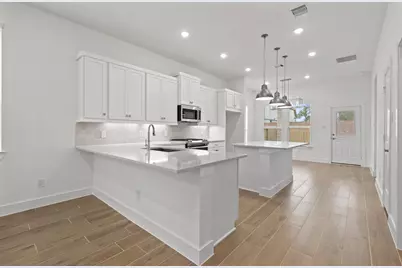 648 Crested Duck Court, Willis, TX 77318 - Photo 2