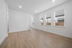 648 Crested Duck Ct, Willis, TX 77318 - Photo 6