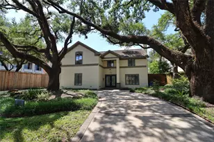 2003 Chilton Rd, Houston, TX 77019 - Photo 1