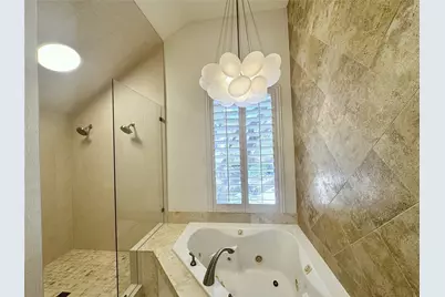 2003 Chilton Road, Houston, TX 77019 - Photo 12