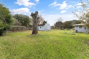 704 Cook Rd, Winnie, TX 77665 - Photo 18