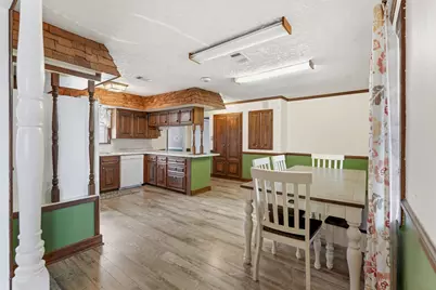 704 Cook Road, Winnie, TX 77665 - Photo 4