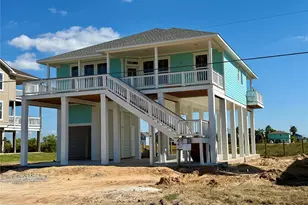 806 93rd St, Galveston, TX 77554 - Photo 2