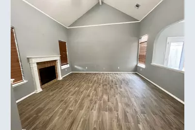 8035 Trail Side Drive, Houston, TX 77040 - Photo 4