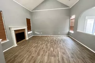 8035 Trail Side Dr, Houston, TX 77040 - Photo 4