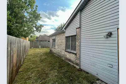 8035 Trail Side Drive, Houston, TX 77040 - Photo 18
