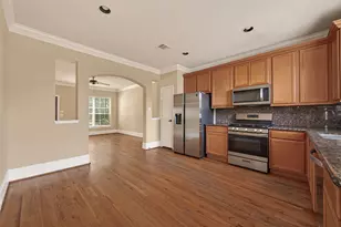 1769 Aden Dr, Houston, TX 77003 - Photo 10