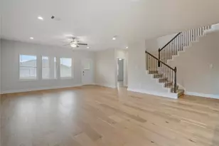 1502 Wells Manor Ln, Missouri City, TX 77459 - Photo 6