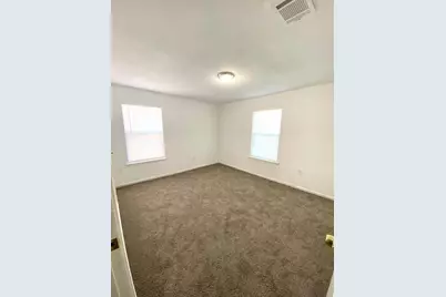 7331 Dunkirk Road, Houston, TX 77033 - Photo 6
