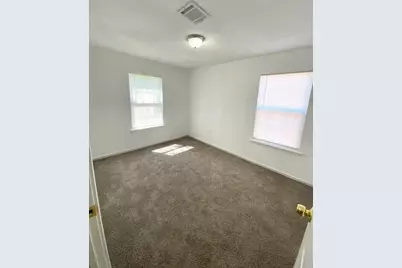 7331 Dunkirk Road, Houston, TX 77033 - Photo 8