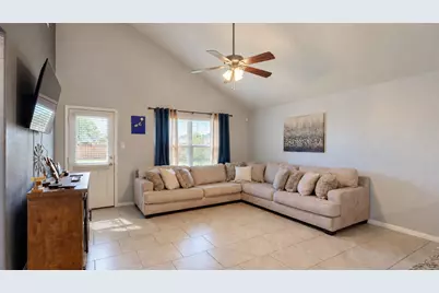 12630 Pirate Bend Drive, Texas City, TX 77568 - Photo 10