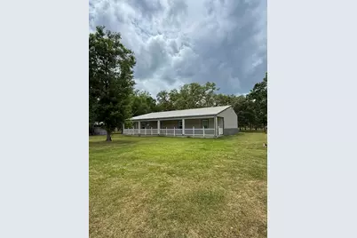 107 County Road 409, Sweeny, TX 77480 - Photo 2